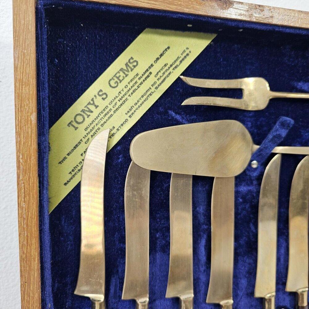 Vintage Mid-Century Tonys Gems Thailand Brass Bronze Flatware 30 Piece Set & Box - Picture 7 of 15